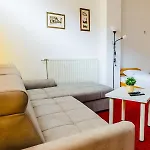Apartment I Sobe Castra