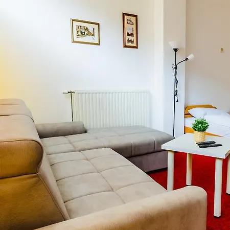 Apartment I Sobe Castra