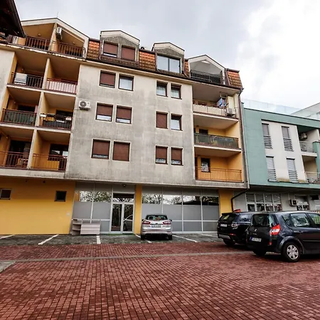 Apartment I Sobe Castra Banja Luka